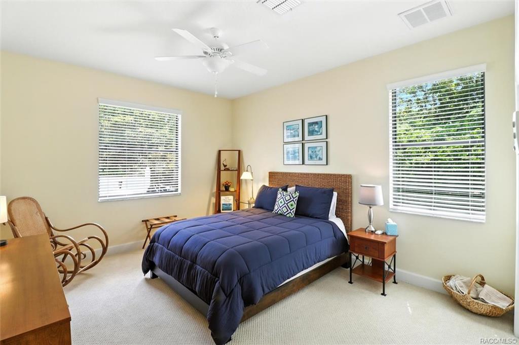 Homosassa, Florida, 34446, United States, 4 Bedrooms Bedrooms, ,4 BathroomsBathrooms,Residential,For Sale,1934205