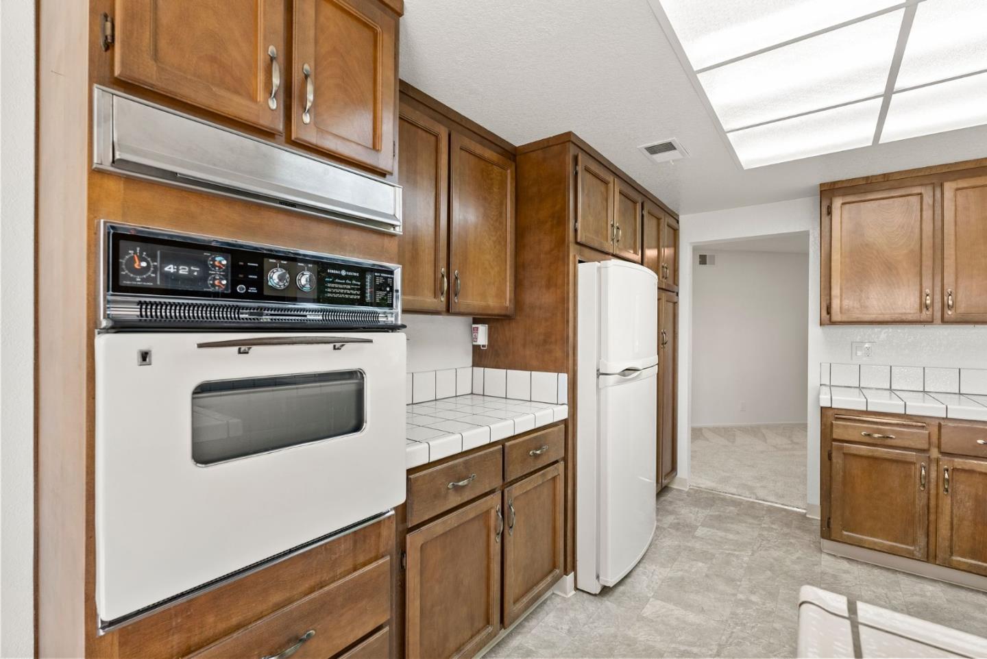 San Jose, California, 95135, United States, 2 Bedrooms Bedrooms, ,2 BathroomsBathrooms,Residential,For Sale,1794492