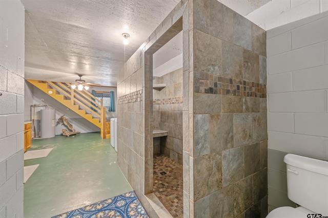 Winona, Texas, 75792, United States, 4 Bedrooms Bedrooms, ,3 BathroomsBathrooms,Residential,For Sale,1996404