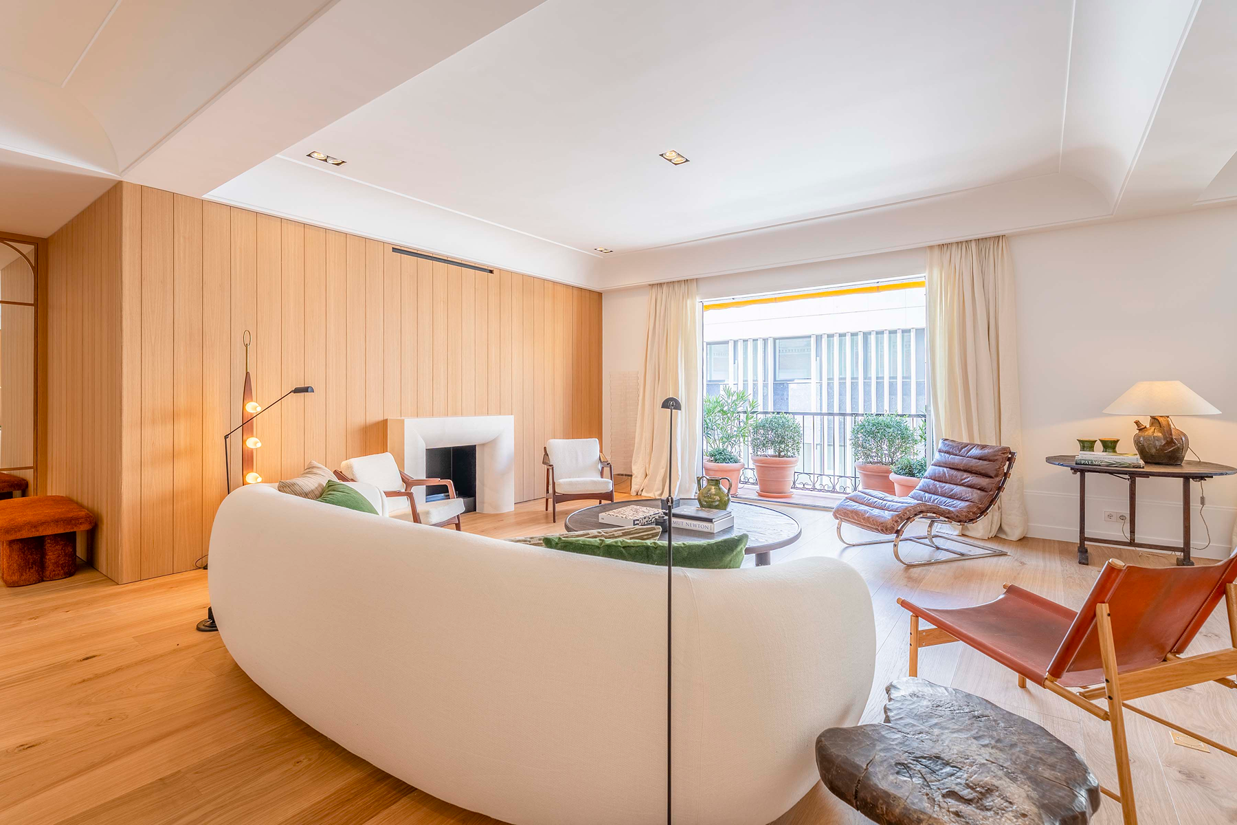  Exclusive 4th floor with garage and designer renovation in Justicia. Madrid - 物件實景