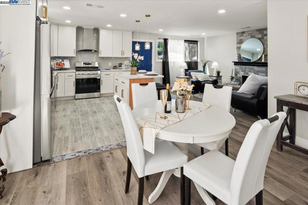 Livermore, California, 94551, United States, 3 Bedrooms Bedrooms, ,2 BathroomsBathrooms,Residential,For Sale,1986082