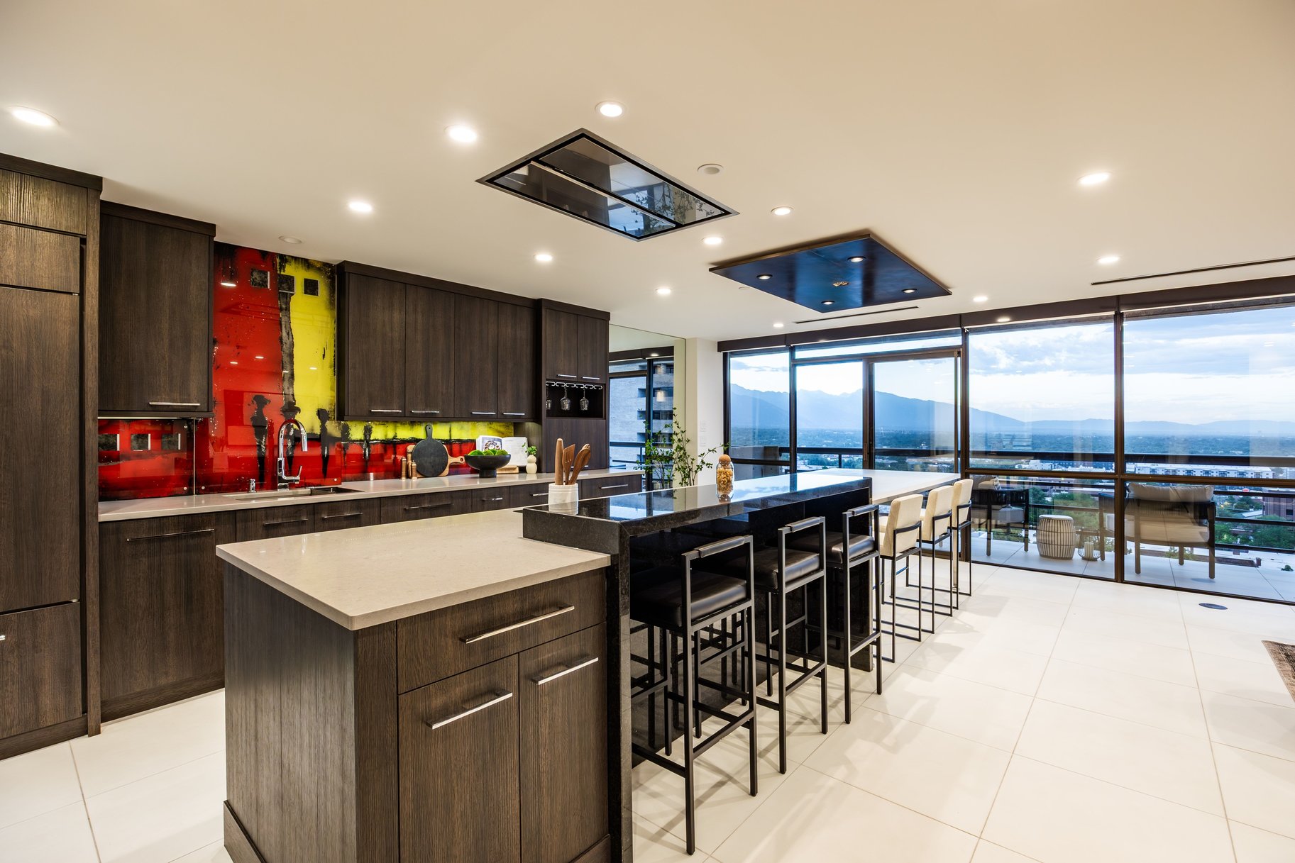  Corner Residence with Towering Views of Salt Lake City - 物件實景