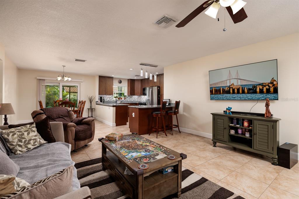 St Petersburg, Florida, 33703, United States, 3 Bedrooms Bedrooms, ,2 BathroomsBathrooms,Residential,For Sale,1770463