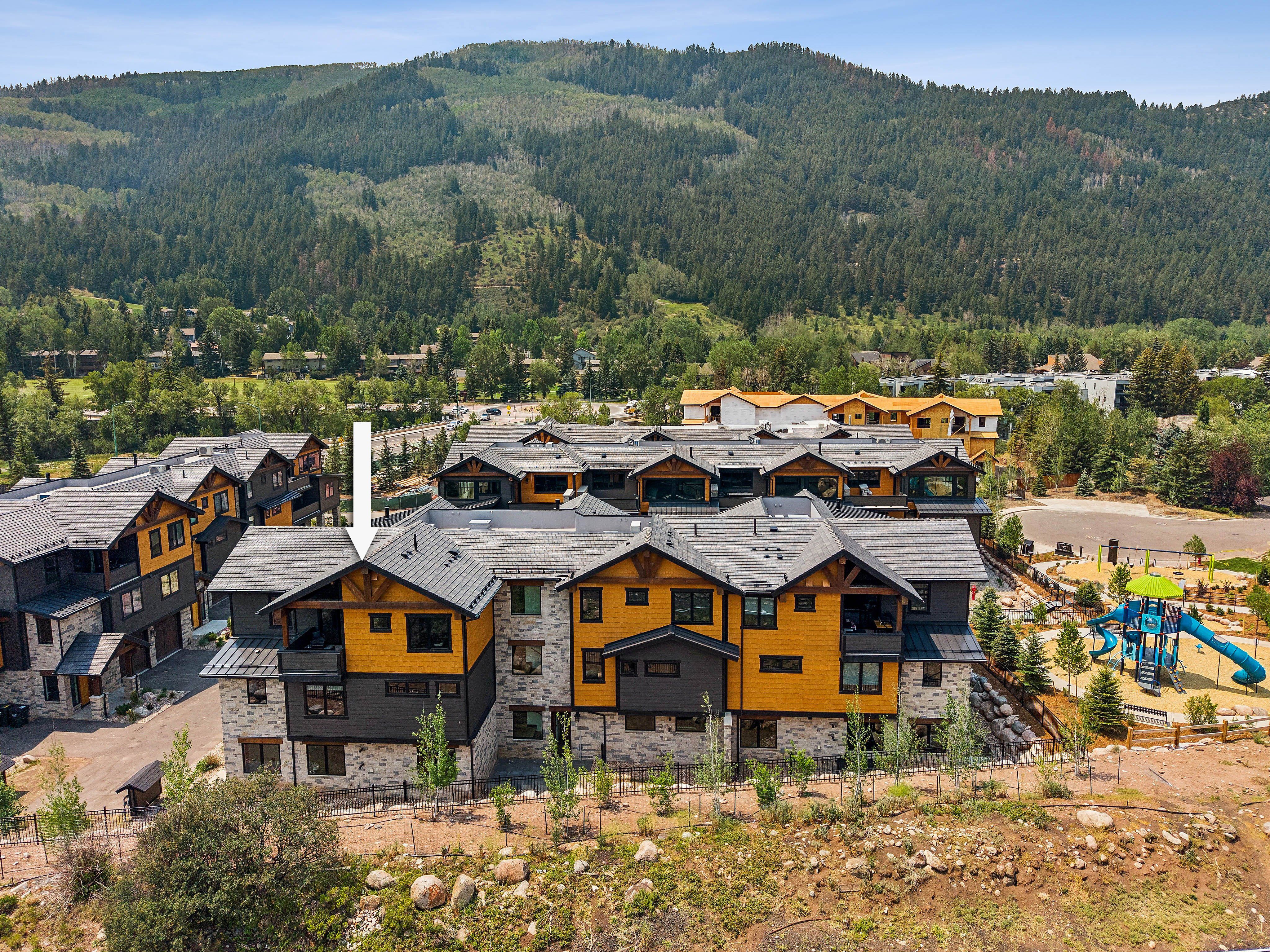  Contemporary architecture meets effortless mountain living at The Kestrel - 物件實景