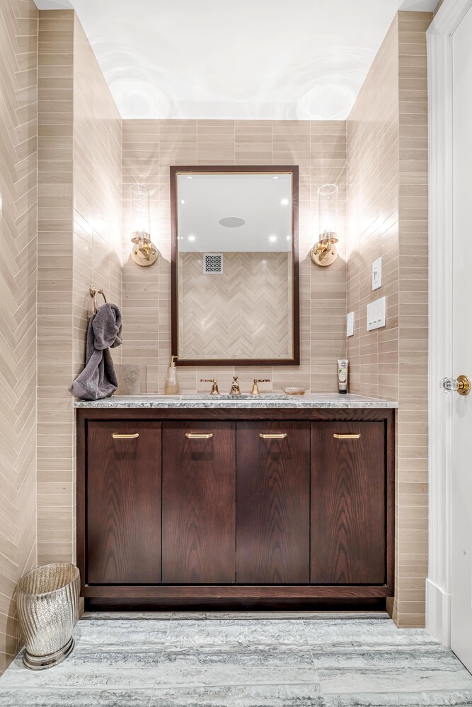 New York City, New York, 10021, United States, 3 Bedrooms Bedrooms, ,4 BathroomsBathrooms,Residential,For Sale,1942219