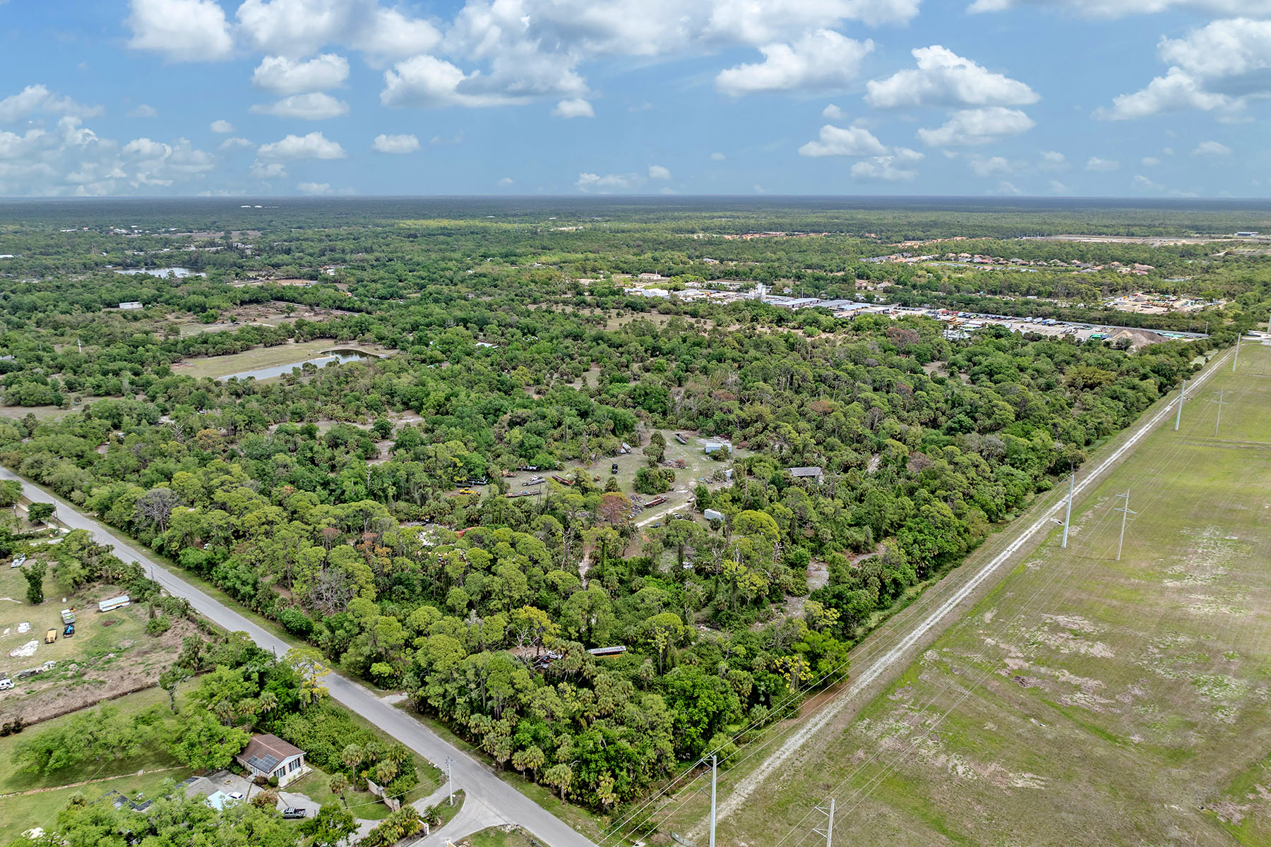  VENICE FARMS - 物件實景
