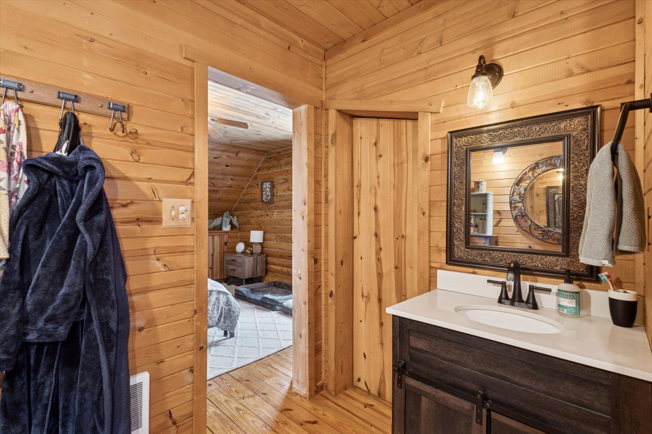 Addison, Michigan, 49220, United States, 4 Bedrooms Bedrooms, ,2 BathroomsBathrooms,Residential,For Sale,2000711