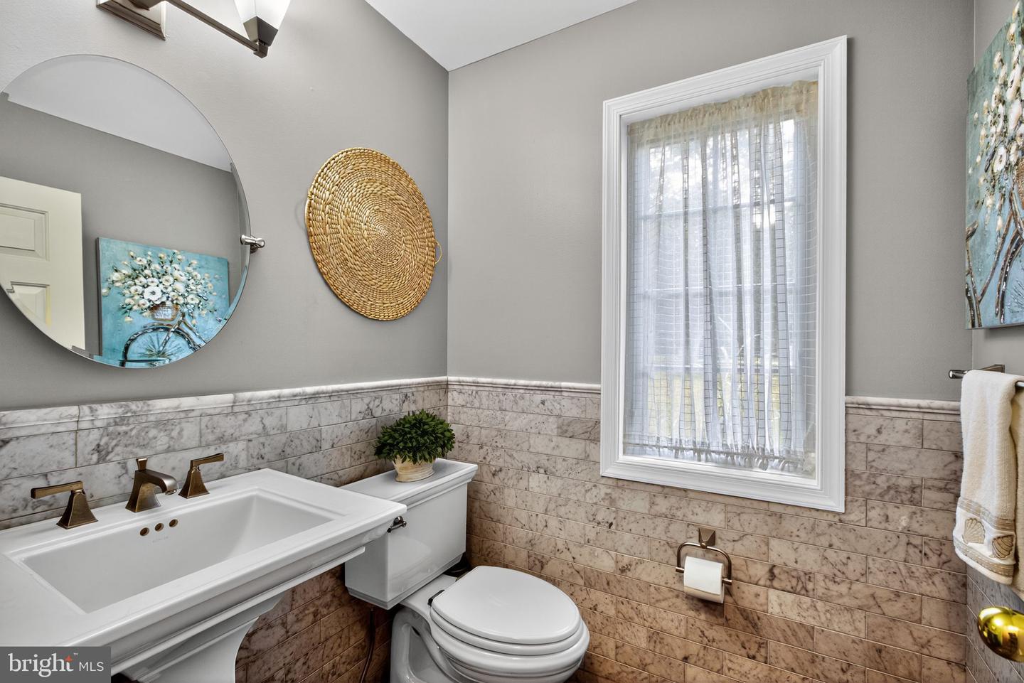 Downingtown, Pennsylvania, 19335, United States, 4 Bedrooms Bedrooms, ,3 BathroomsBathrooms,Residential,For Sale,1939162