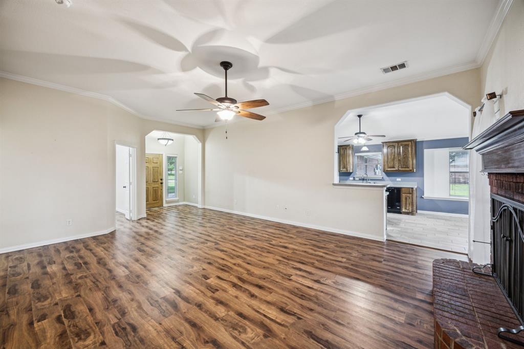 Lavon, Texas, 75166, United States, 4 Bedrooms Bedrooms, ,2 BathroomsBathrooms,Residential,For Sale,1865641