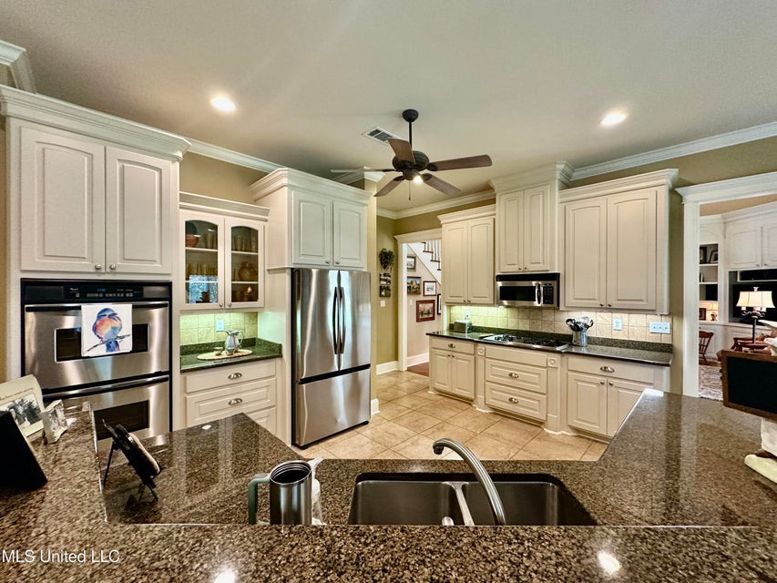Clinton, Mississippi, 39056, United States, 5 Bedrooms Bedrooms, ,3 BathroomsBathrooms,Residential,For Sale,1904228