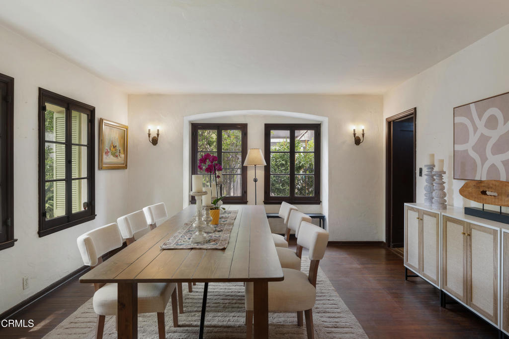 Pasadena, California, 91103, United States, 6 Bedrooms Bedrooms, ,3 BathroomsBathrooms,Residential,For Sale,1950732