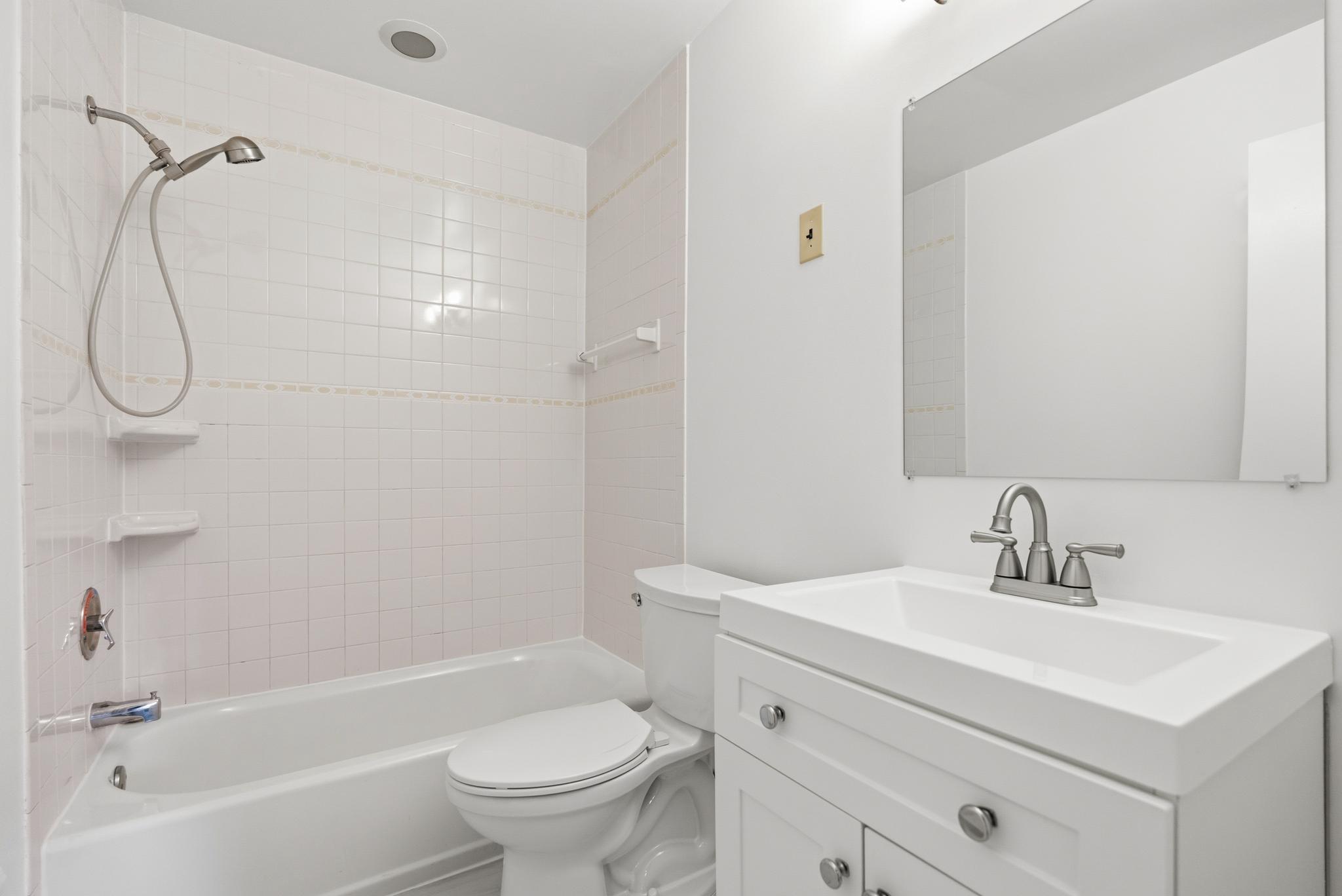 8719 Gateshead Road, Alexandria, VA, 22309 - 物件實景