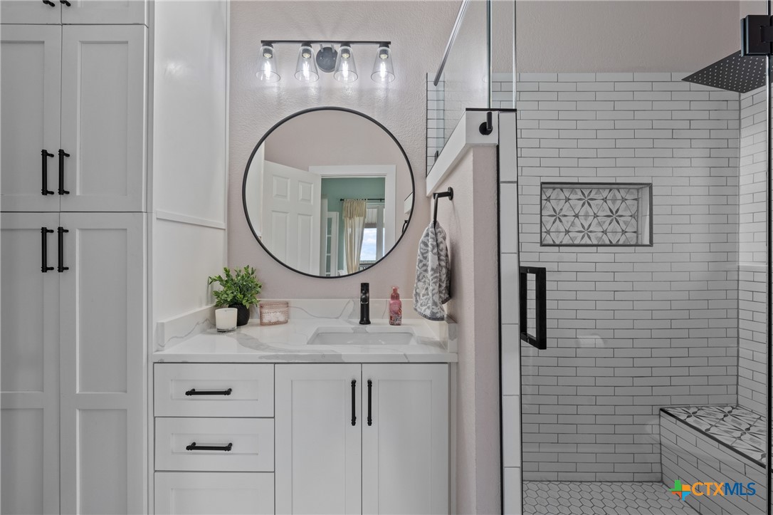 Belton, Texas, 76513, United States, 4 Bedrooms Bedrooms, ,3 BathroomsBathrooms,Residential,For Sale,1989354