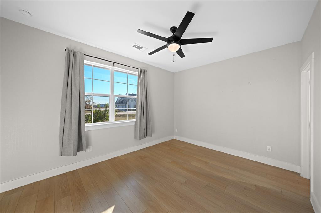 Nevada, Texas, 75173, United States, 3 Bedrooms Bedrooms, ,4 BathroomsBathrooms,Residential,For Sale,1987617