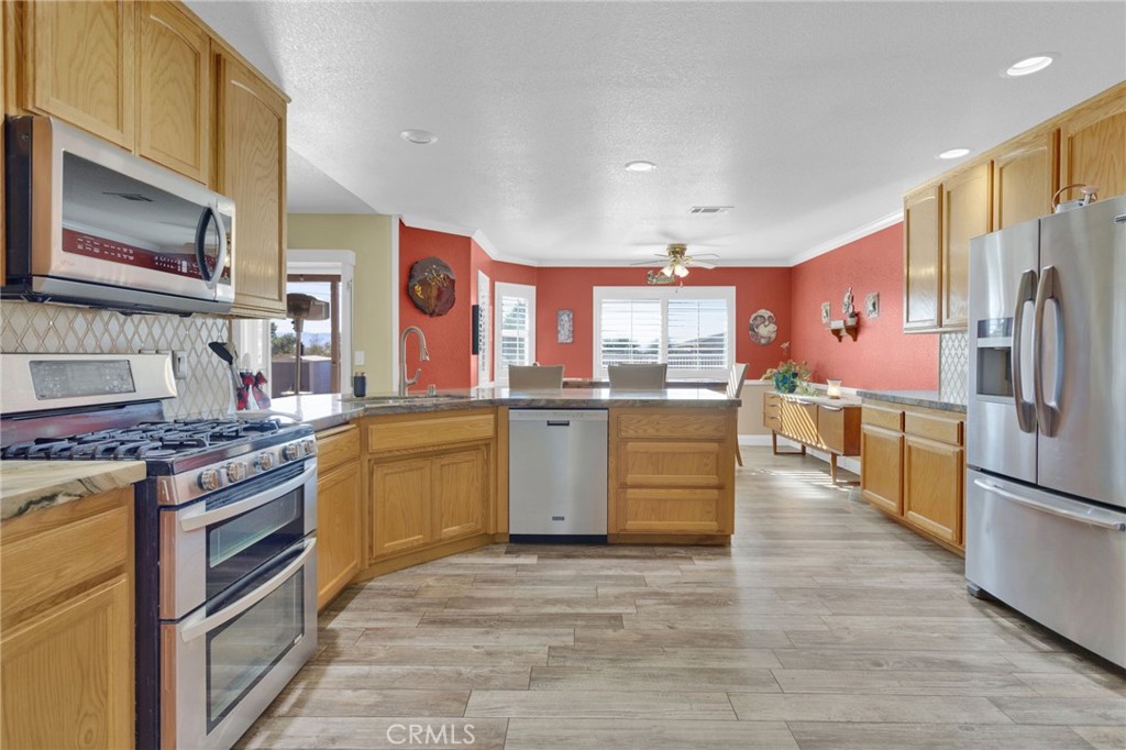 Apple Valley, California, 92307, United States, 4 Bedrooms Bedrooms, ,2 BathroomsBathrooms,Residential,For Sale,2002062