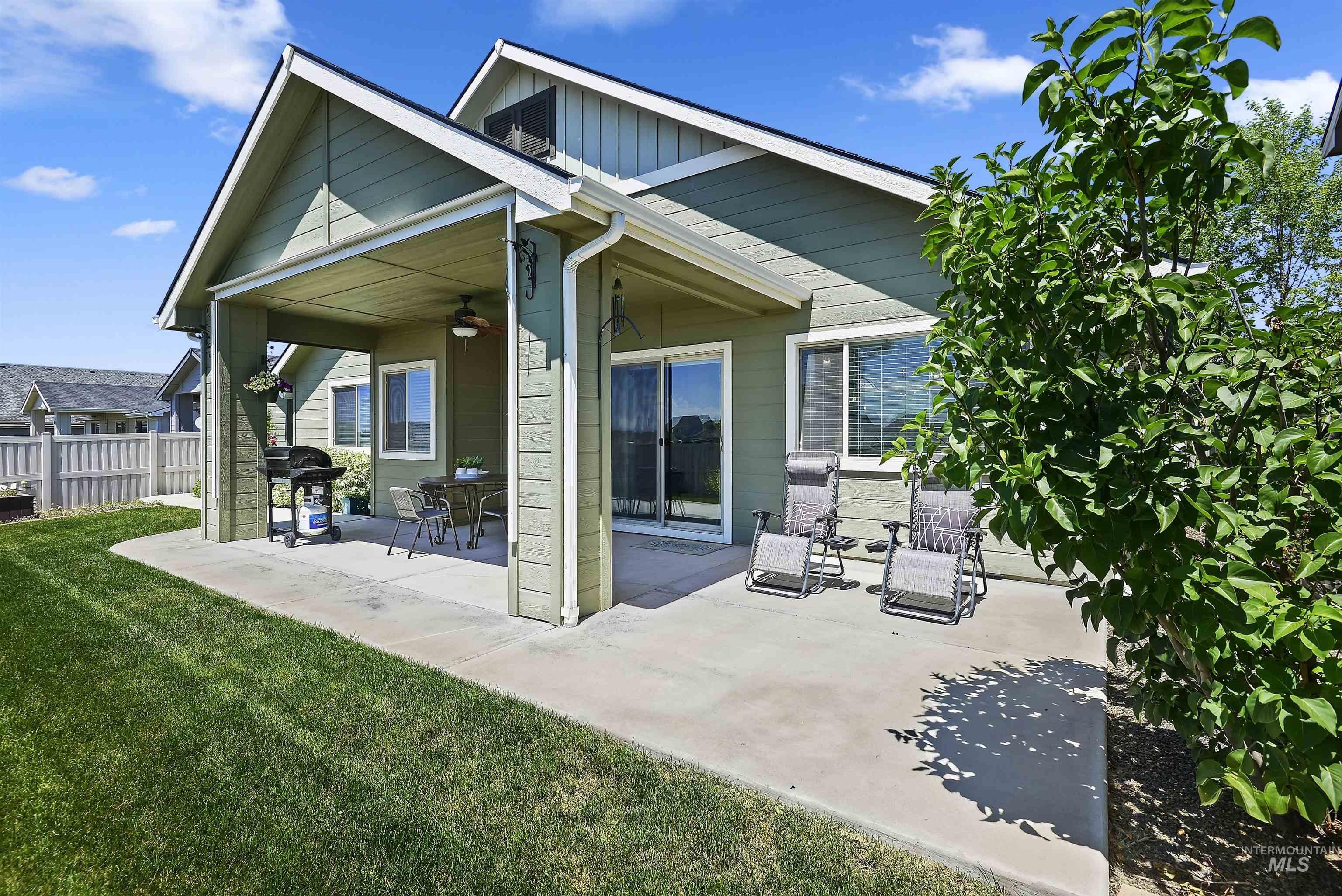 4923 Torana St, Meridian, Idaho, 83646, United States, 3 Bedrooms Bedrooms, ,2 BathroomsBathrooms,Residential,For Sale,4923 Torana St,1627957