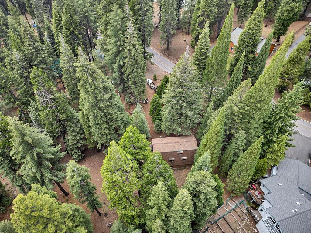 Lake Almanor, California, 96137, United States, 2 Bedrooms Bedrooms, ,3 BathroomsBathrooms,Residential,For Sale,2001829