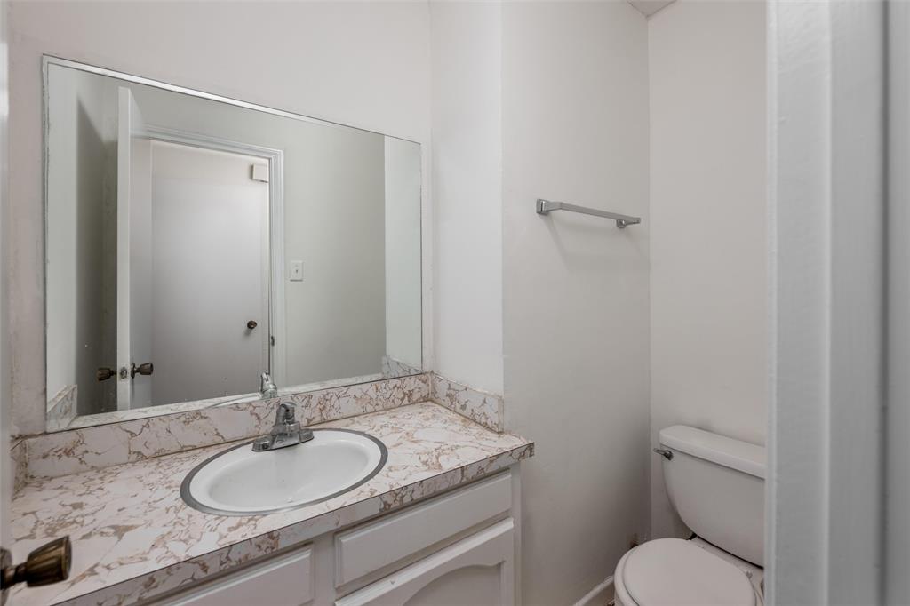 Dallas, Texas, 75229, United States, 6 Bedrooms Bedrooms, ,6 BathroomsBathrooms,Residential,For Sale,1940404