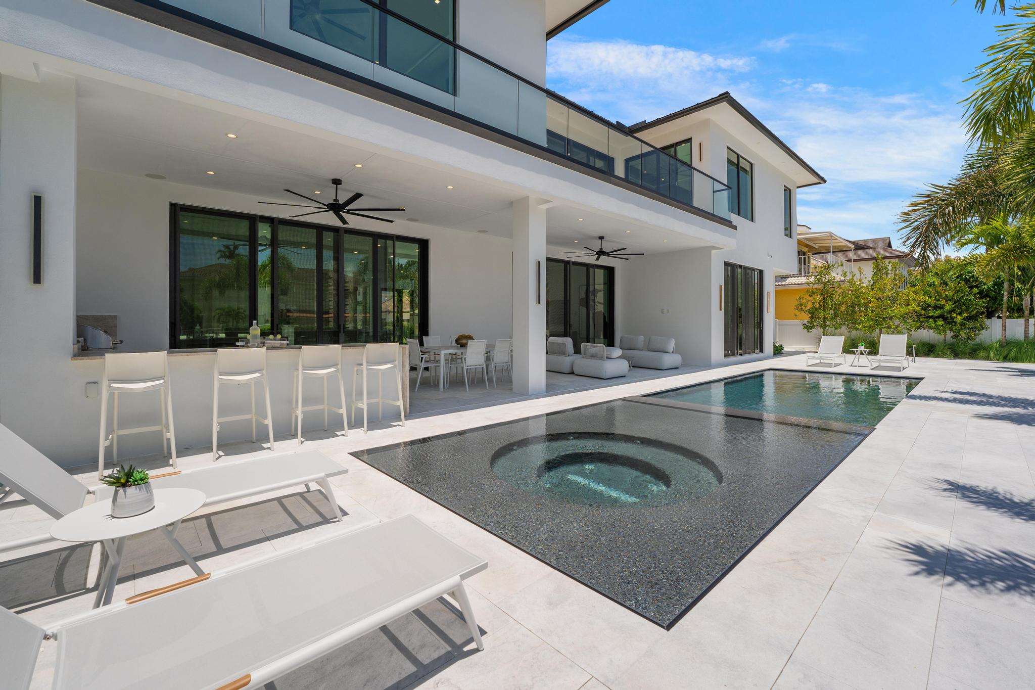 Delray Beach, Florida, 33483, United States, 6 Bedrooms Bedrooms, ,8 BathroomsBathrooms,Residential,For Sale,1727763
