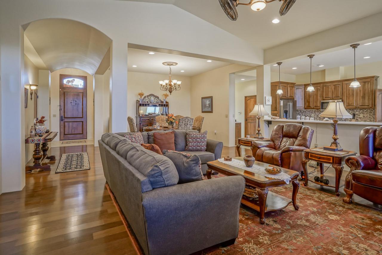 337 Scholle Road, Mountainair, New Mexico, 87036, United States, 3 Bedrooms Bedrooms, ,3 BathroomsBathrooms,Residential,For Sale,337 Scholle Road,1459491