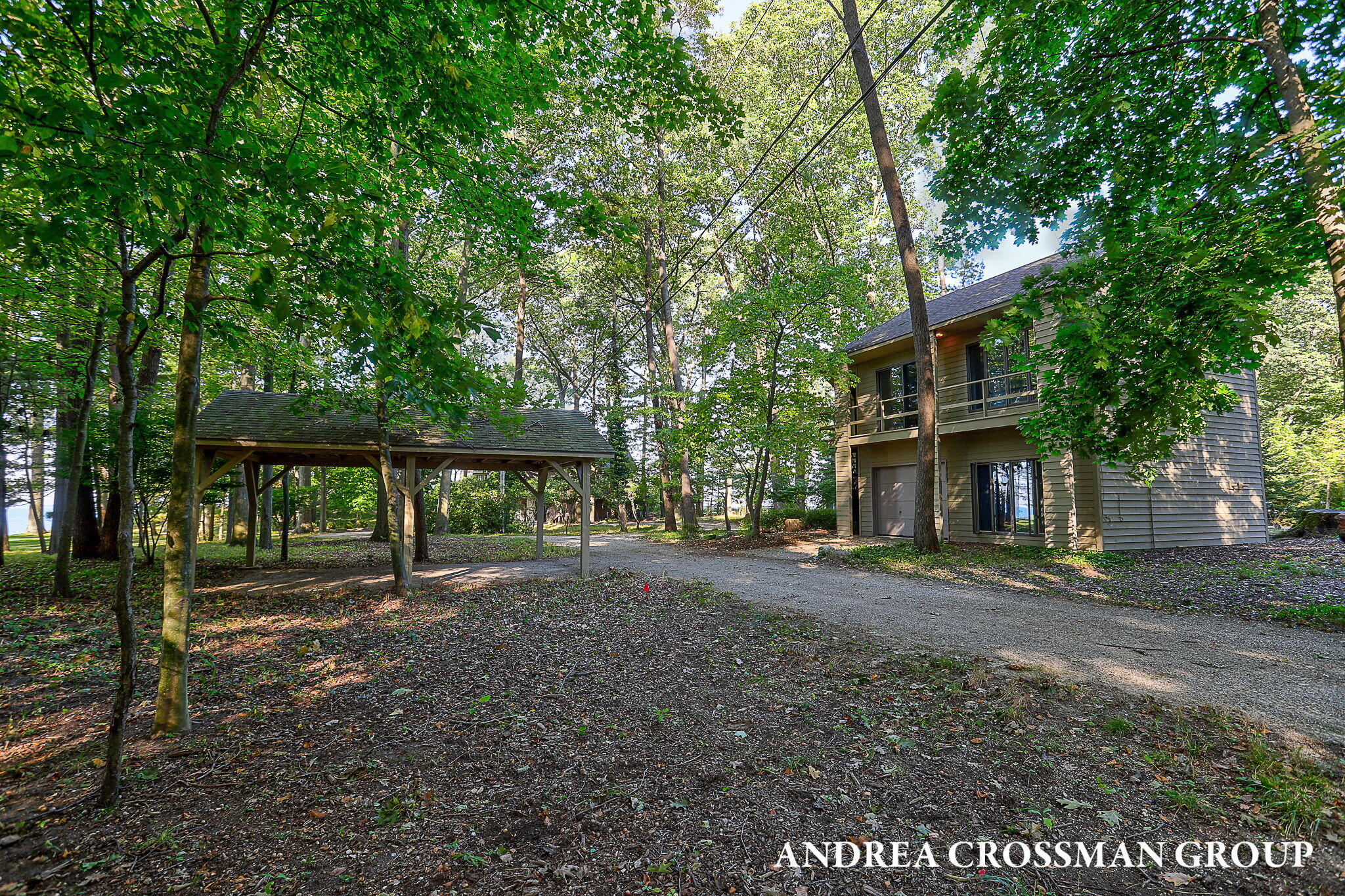 Fennville, Michigan, 49408, United States, 4 Bedrooms Bedrooms, ,3 BathroomsBathrooms,Residential,For Sale,1950968