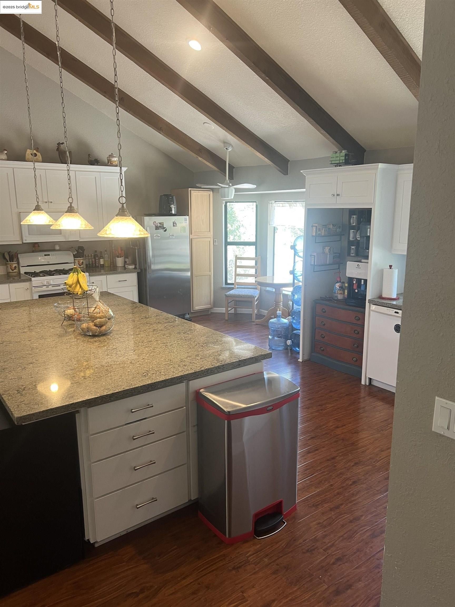 Columbia, California, 95310, United States, 3 Bedrooms Bedrooms, ,4 BathroomsBathrooms,Residential,For Sale,1974290