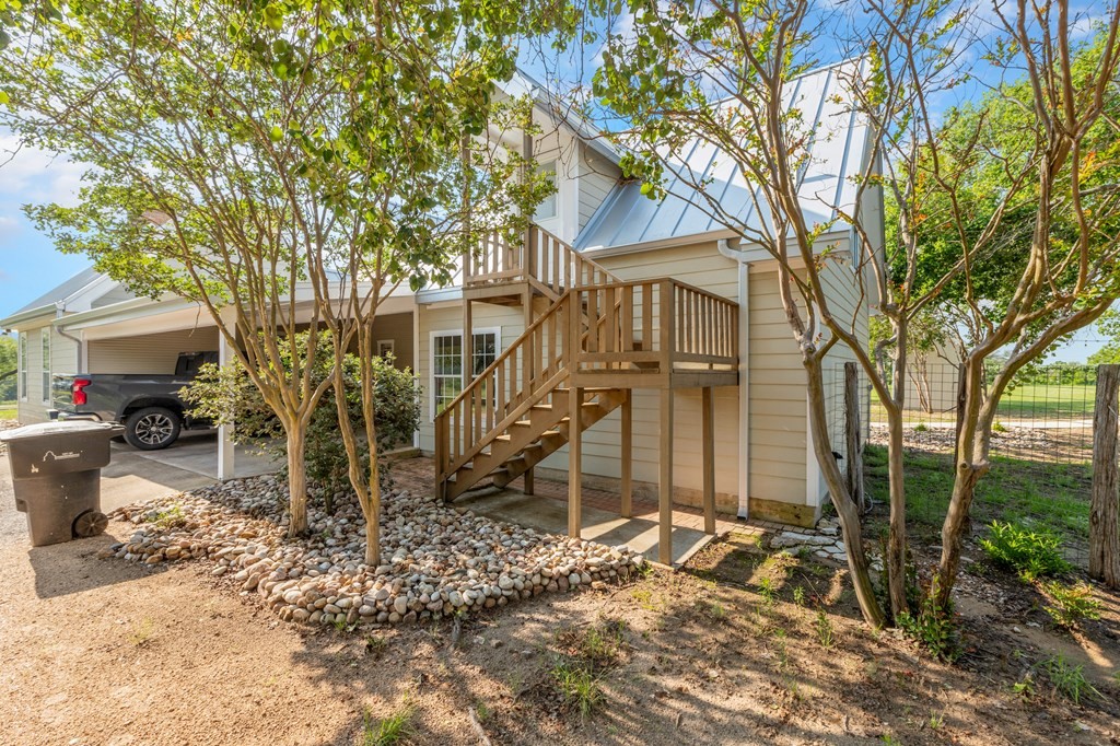 405 405 Frederick Rd, Fredericksburg, Texas, 78624, United States, 5 Bedrooms Bedrooms, ,5 BathroomsBathrooms,Residential,For Sale,405 405 Frederick Rd,1413377