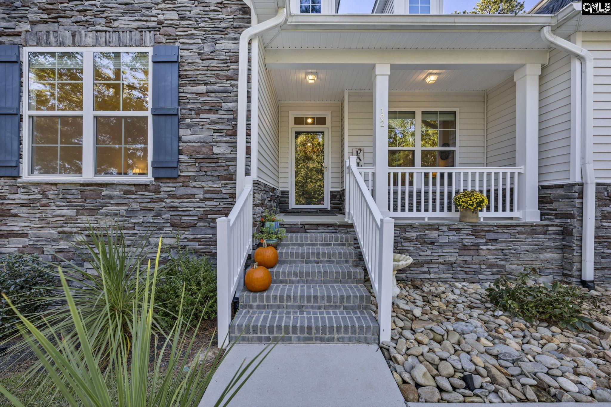 Chapin, South Carolina, 29036, United States, 4 Bedrooms Bedrooms, ,3 BathroomsBathrooms,Residential,For Sale,1986709