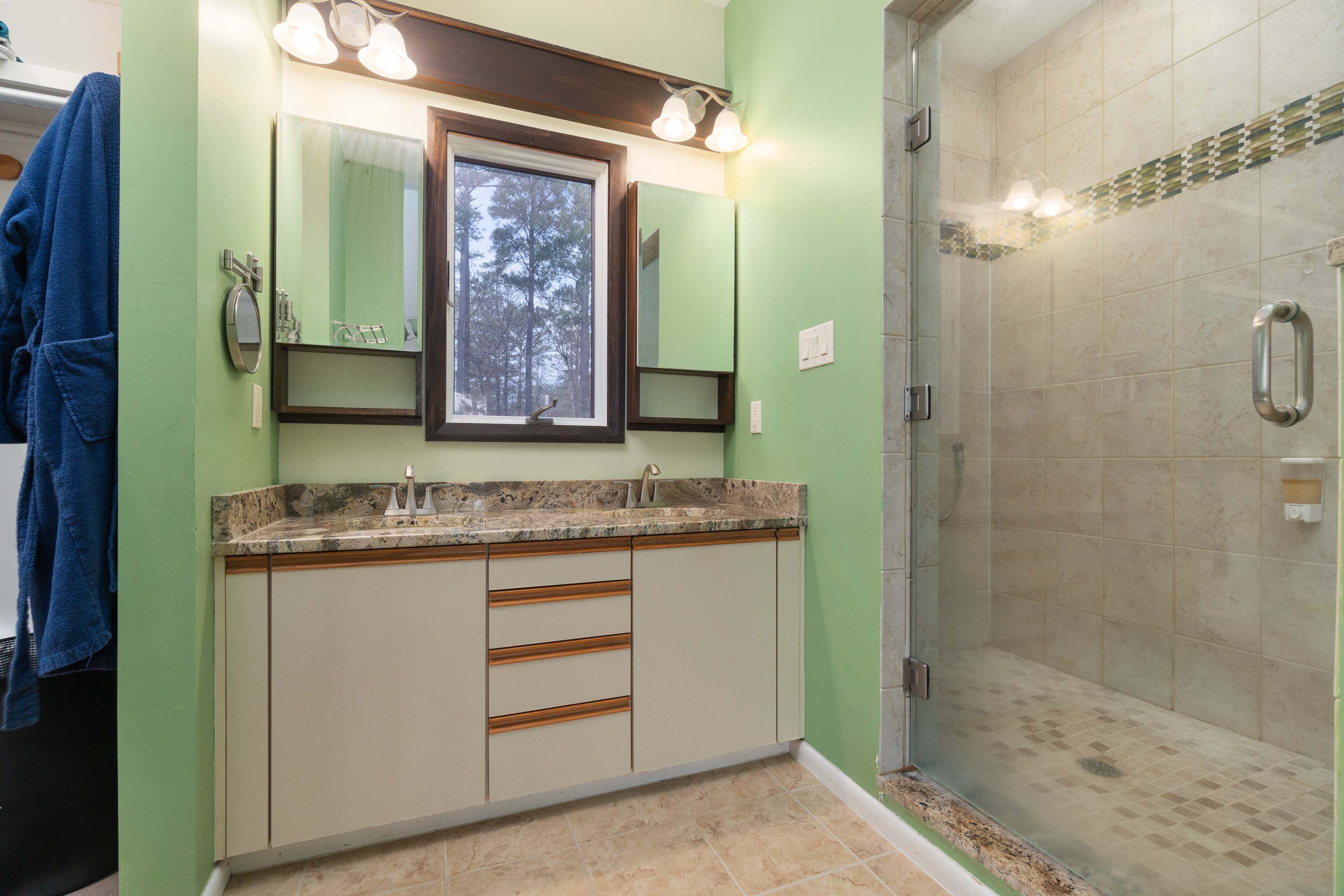 Oriental, North Carolina, 28571, United States, 3 Bedrooms Bedrooms, ,3 BathroomsBathrooms,Residential,For Sale,2005198