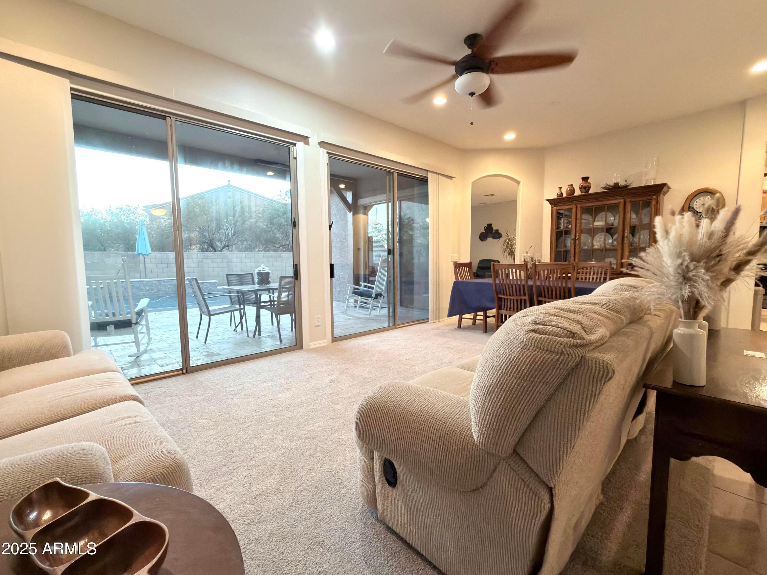 New River, Arizona, 85087, United States, 4 Bedrooms Bedrooms, ,2 BathroomsBathrooms,Residential,For Sale,1979585