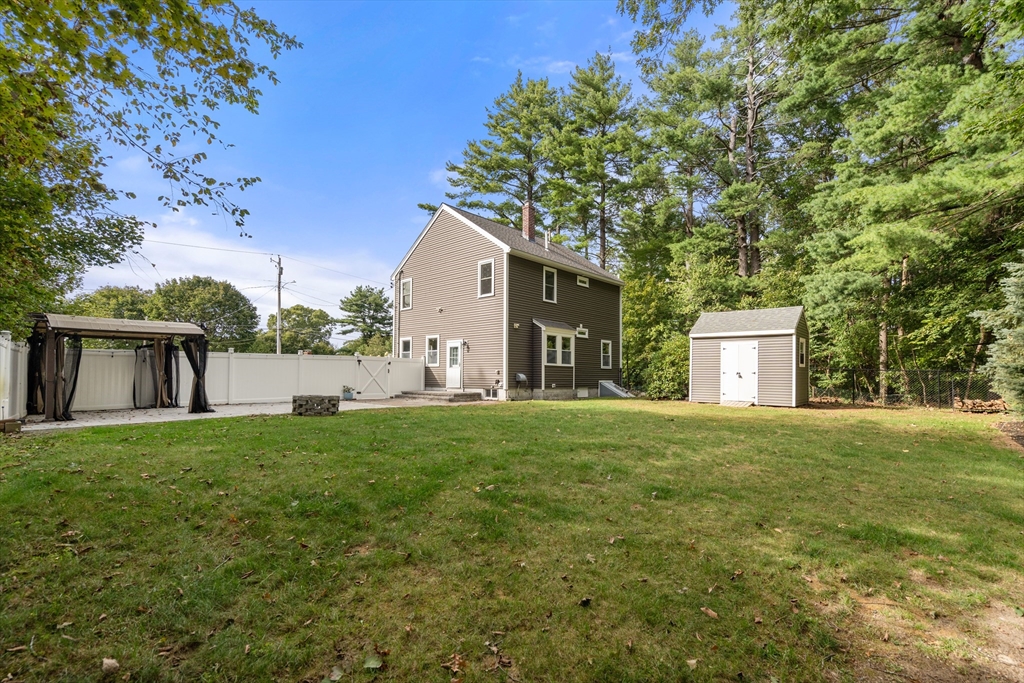 Hudson, Massachusetts, 01749, United States, 3 Bedrooms Bedrooms, ,2 BathroomsBathrooms,Residential,For Sale,1947997