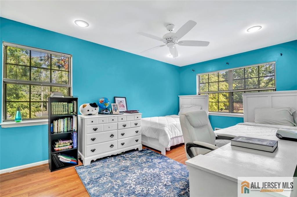 East Brunswick, New Jersey, 08816, United States, 3 Bedrooms Bedrooms, ,3 BathroomsBathrooms,Residential,For Sale,1917391