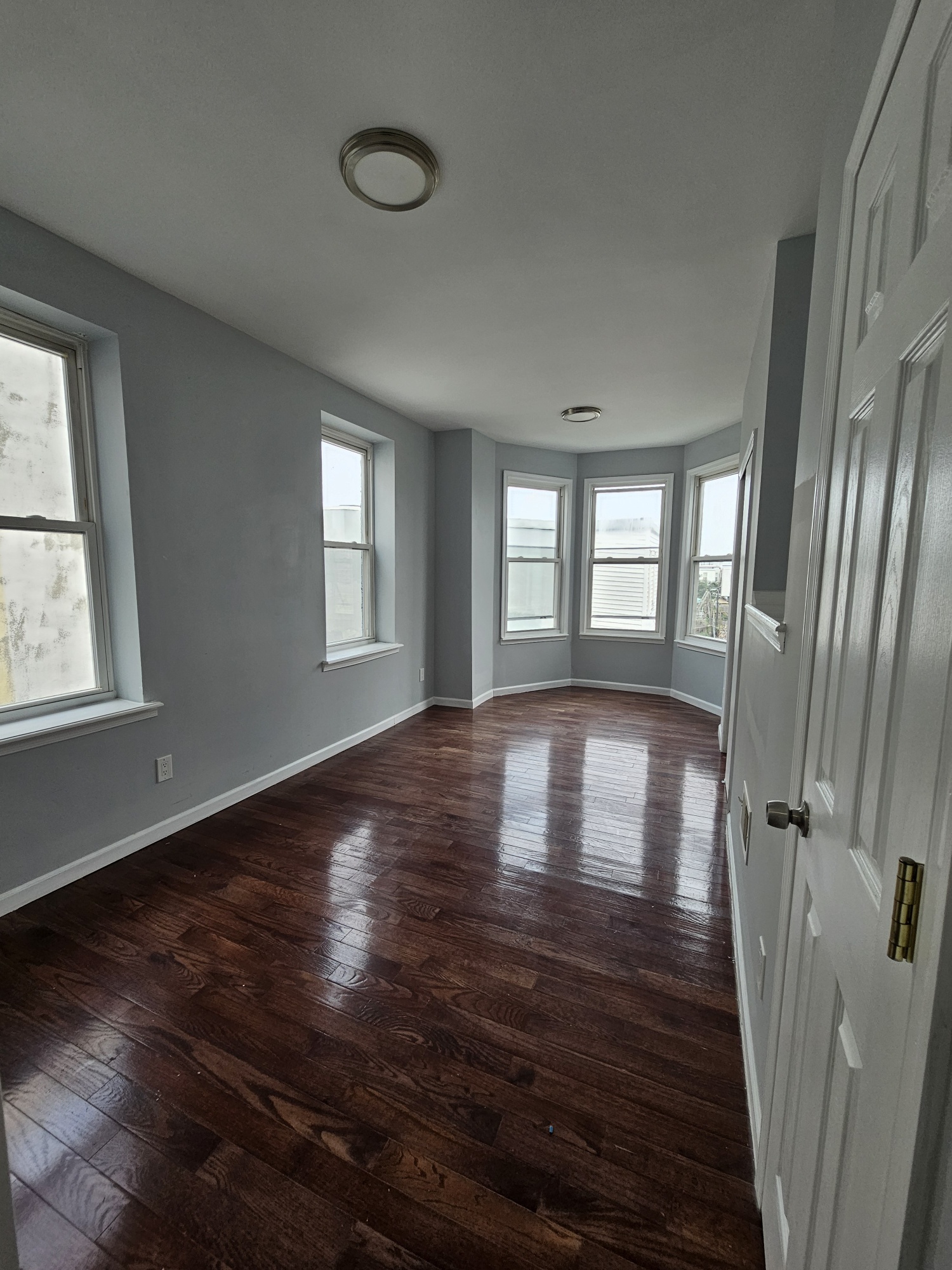 Philadelphia, Pennsylvania, 19145, United States, 4 Bedrooms Bedrooms, ,3 BathroomsBathrooms,Residential,For Sale,1979613