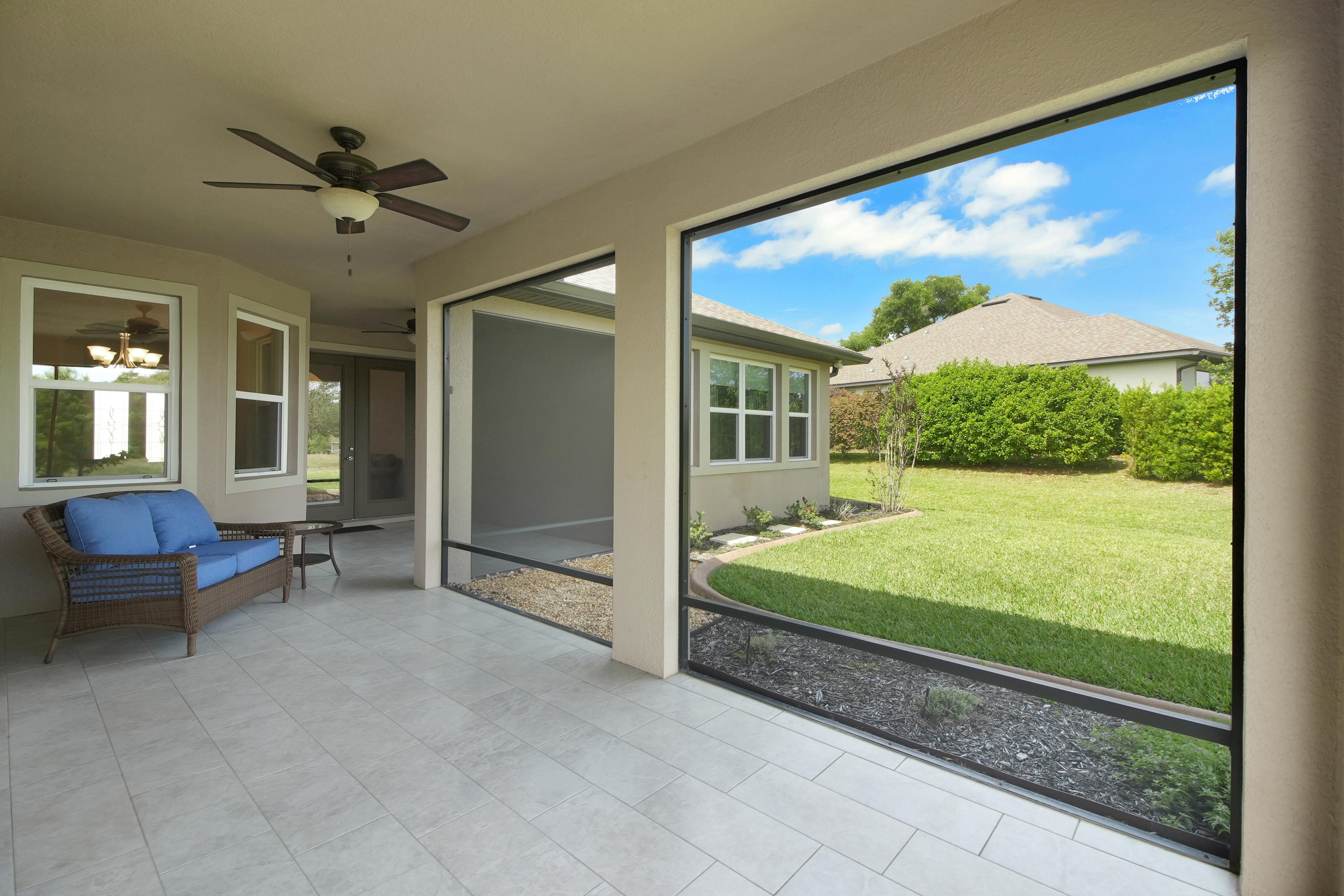 Lady Lake, Florida, 32159, United States, 4 Bedrooms Bedrooms, ,3 BathroomsBathrooms,Residential,For Sale,2001530