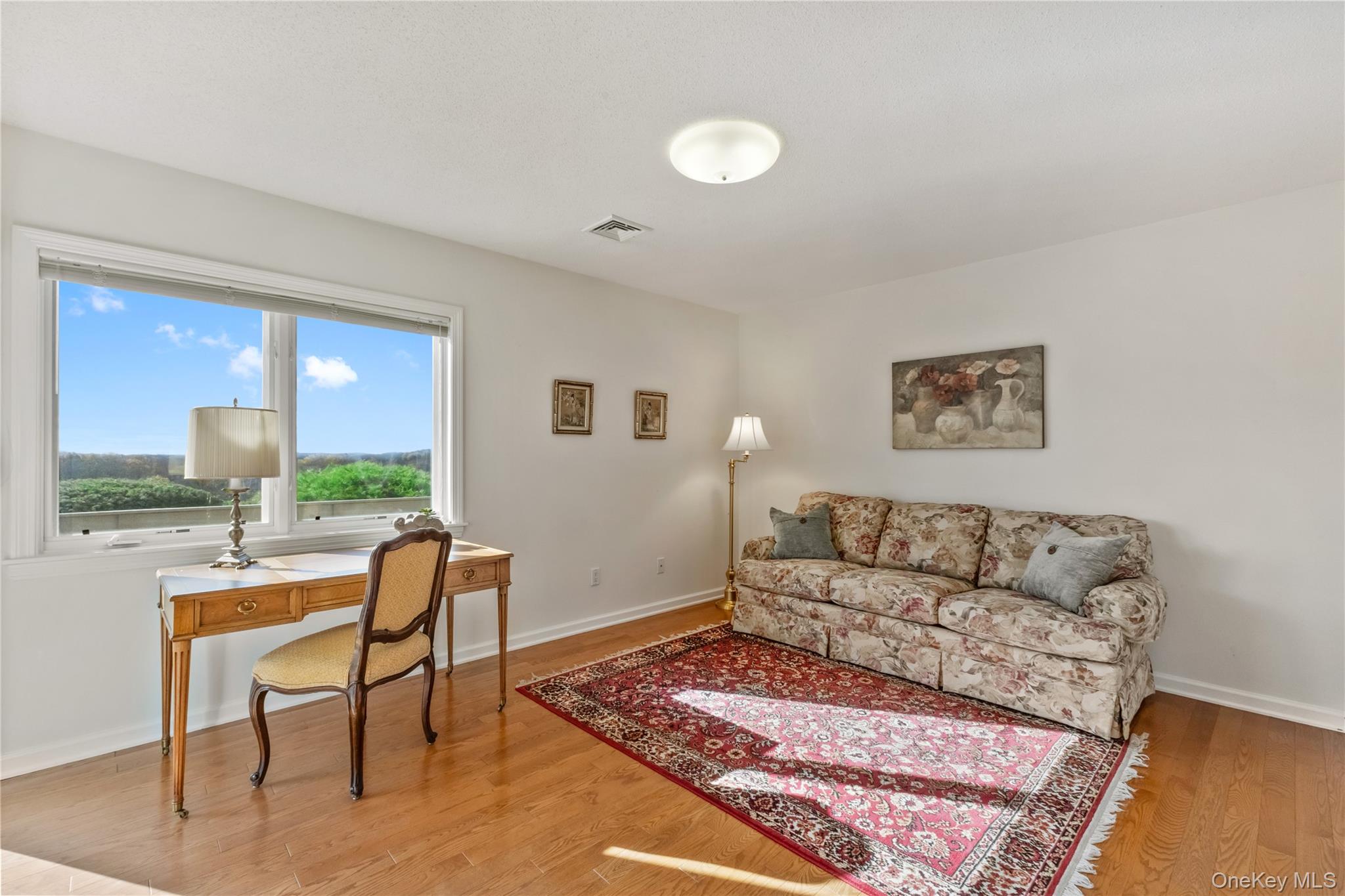 Somers, New York, 10589, United States, 3 Bedrooms Bedrooms, ,2 BathroomsBathrooms,Residential,For Sale,1989614