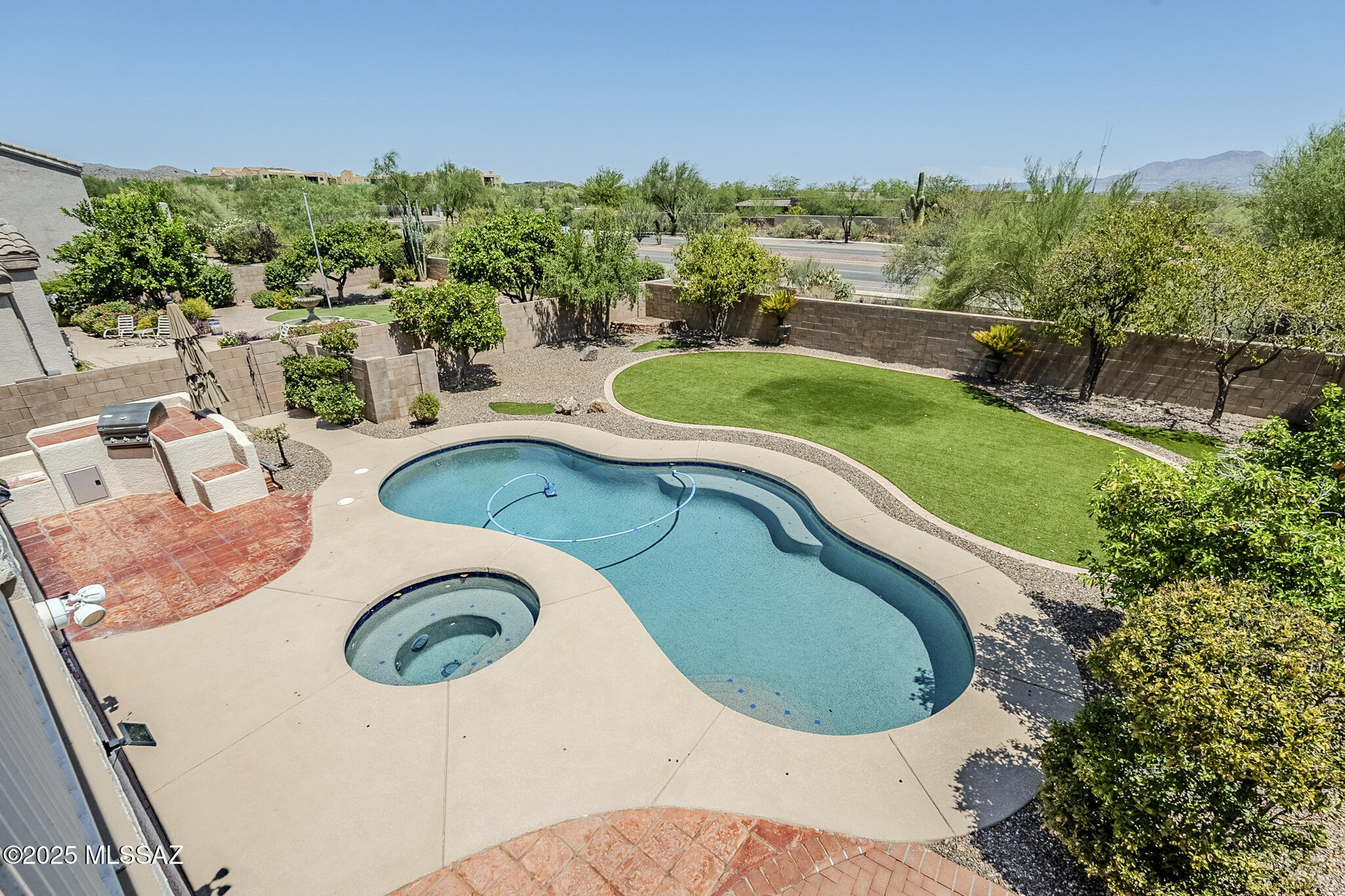 Oro Valley, Arizona, 85755, United States, 5 Bedrooms Bedrooms, ,3 BathroomsBathrooms,Residential,For Sale,1918378