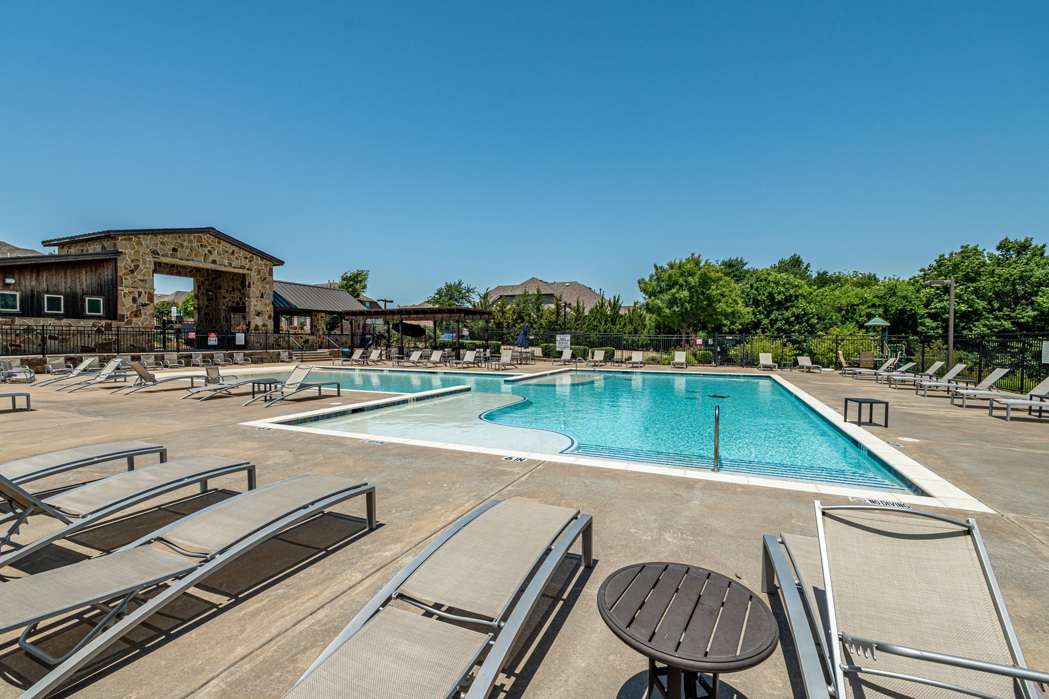 McKinney, Texas, 75071, United States, 4 Bedrooms Bedrooms, ,3 BathroomsBathrooms,Residential,For Sale,1992120