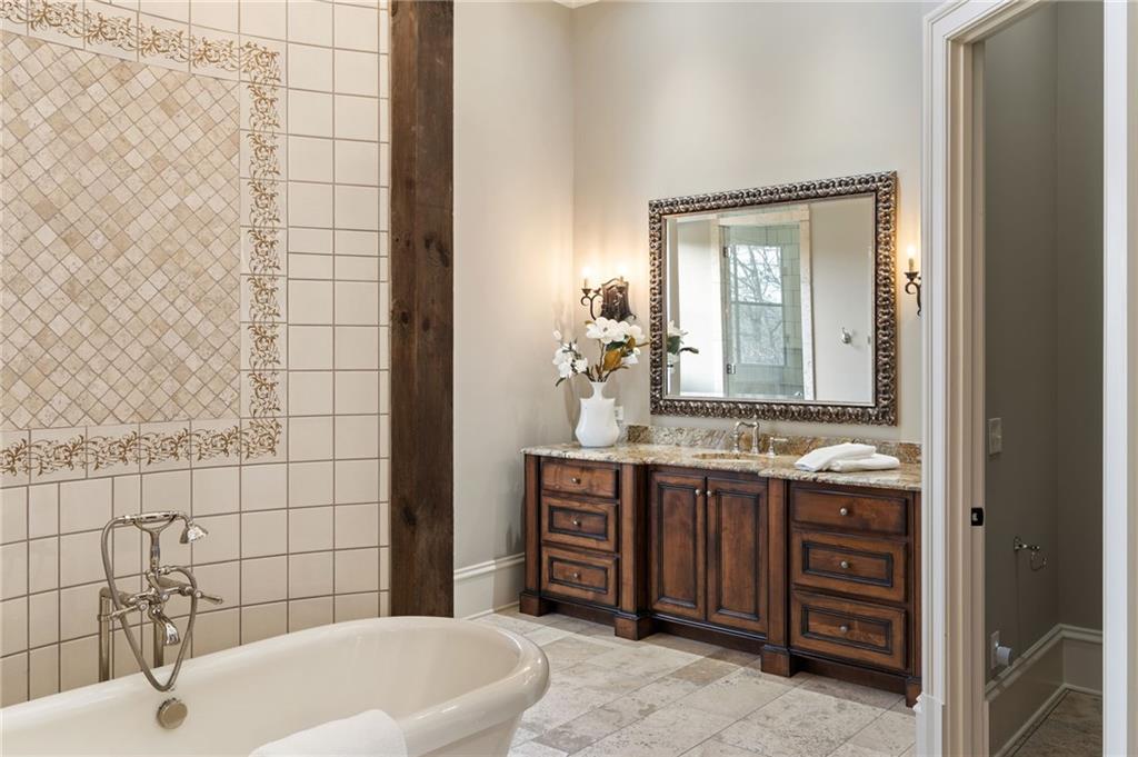 Marietta, Georgia, 30067, United States, 6 Bedrooms Bedrooms, ,7 BathroomsBathrooms,Residential,For Sale,1709894