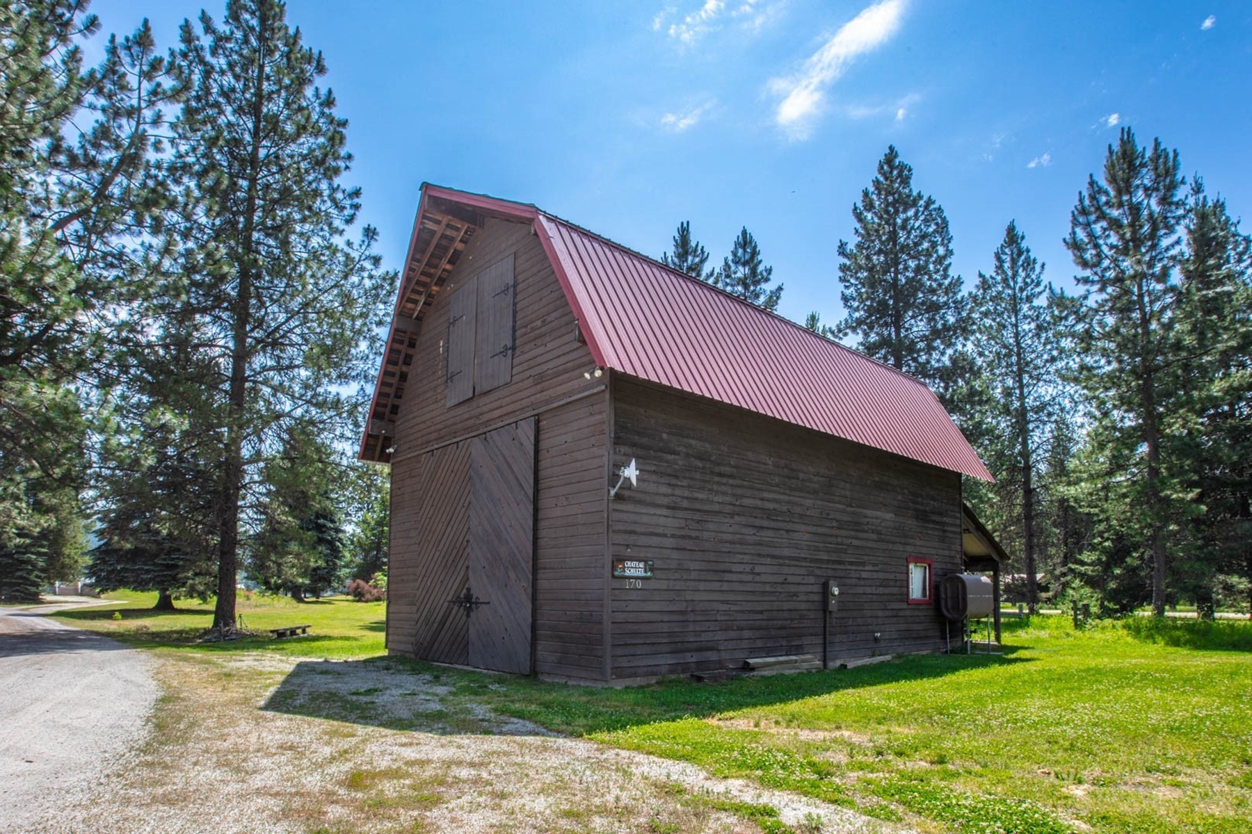  Renovated Waterfront Retreat with Private Dock & Guest Barn - 物件實景