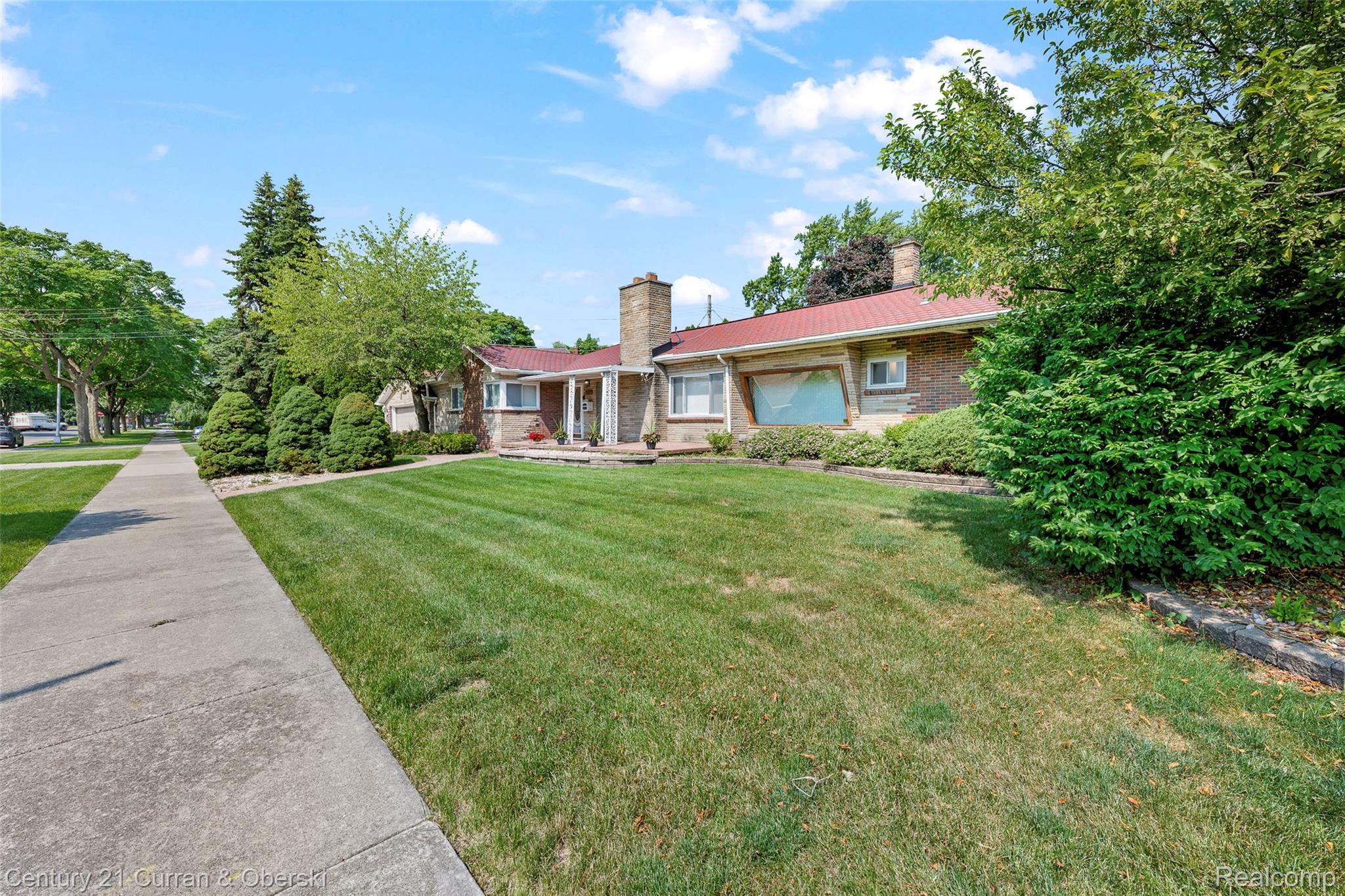 Dearborn, Michigan, 48126, United States, 3 Bedrooms Bedrooms, ,4 BathroomsBathrooms,Residential,For Sale,1979682