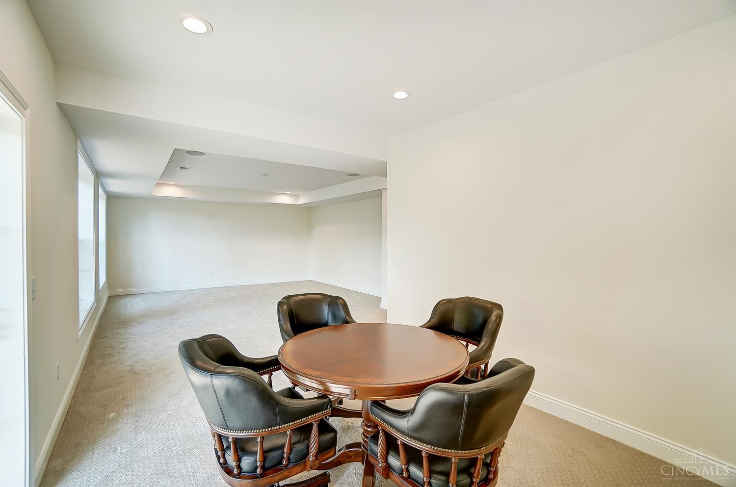 Madeira, Ohio, 45243, United States, 3 Bedrooms Bedrooms, ,3 BathroomsBathrooms,Residential,For Sale,2001703