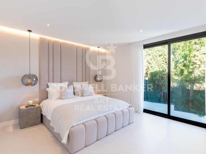 Marbella, Andalusia, ES, 4 Bedrooms Bedrooms, ,4 BathroomsBathrooms,Residential,For Sale,1793711