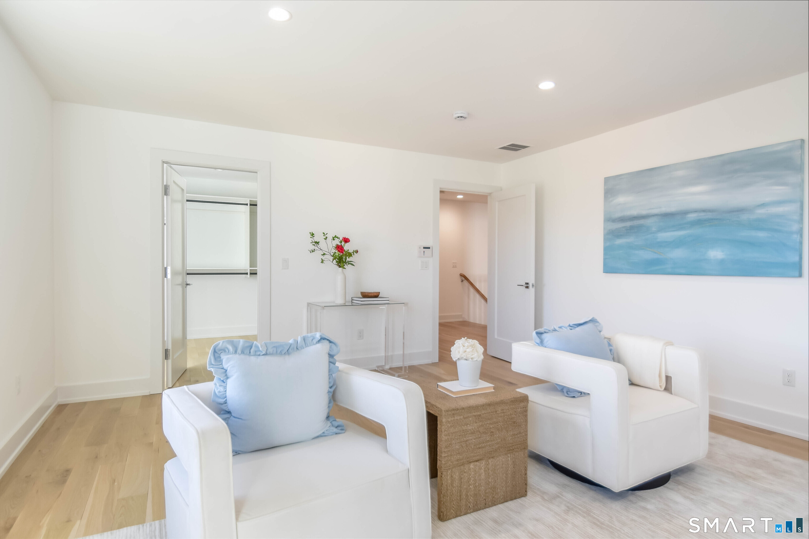 Fairfield, Connecticut, 06824, United States, 4 Bedrooms Bedrooms, ,6 BathroomsBathrooms,Residential,For Sale,1994356