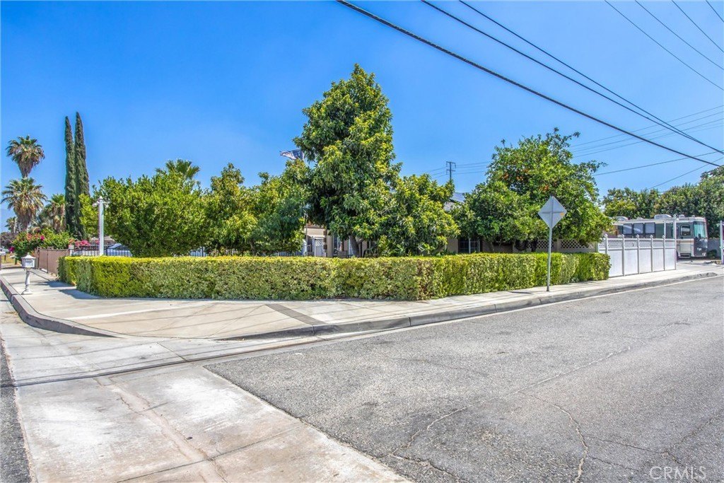 San Bernardino, California, 92410, United States, 4 Bedrooms Bedrooms, ,3 BathroomsBathrooms,Residential,For Sale,1978764