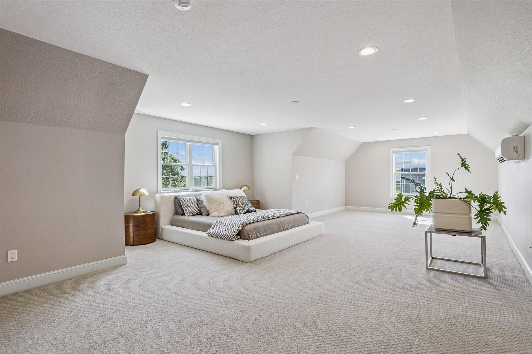 Polk City, Iowa, 50226, United States, 5 Bedrooms Bedrooms, ,5 BathroomsBathrooms,Residential,For Sale,1977083