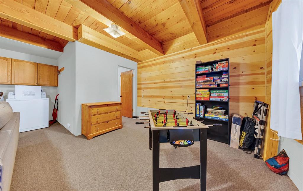 Lake Almanor, California, 96137, United States, 2 Bedrooms Bedrooms, ,3 BathroomsBathrooms,Residential,For Sale,2001829