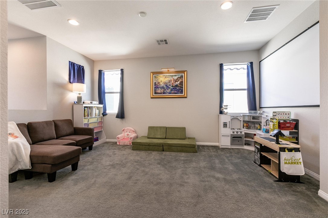 Las Vegas, Nevada, 89166, United States, 4 Bedrooms Bedrooms, ,3 BathroomsBathrooms,Residential,For Sale,1960504