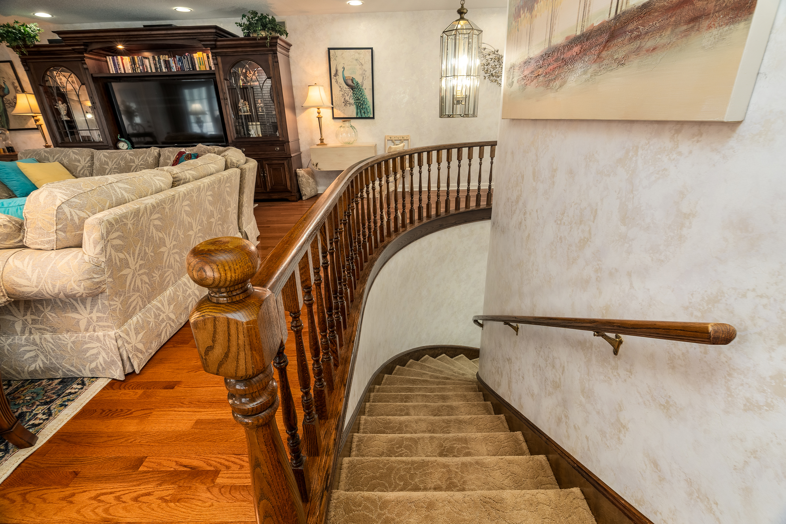 Marion, Illinois, 62959, United States, 7 Bedrooms Bedrooms, ,7 BathroomsBathrooms,Residential,For Sale,1979062