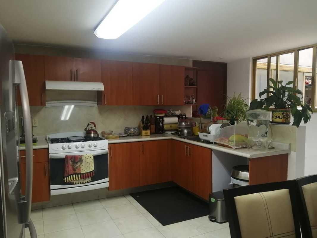 Gabriel Mancera, Benito Juárez, Ciudad de México, 03100, Mexico, 3 Bedrooms Bedrooms, ,4 BathroomsBathrooms,Residential,For Sale,Gabriel Mancera,1443394