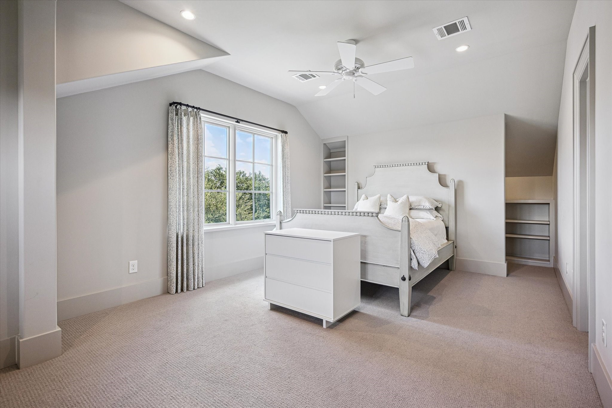  3402 Banbury Place - 物件實景